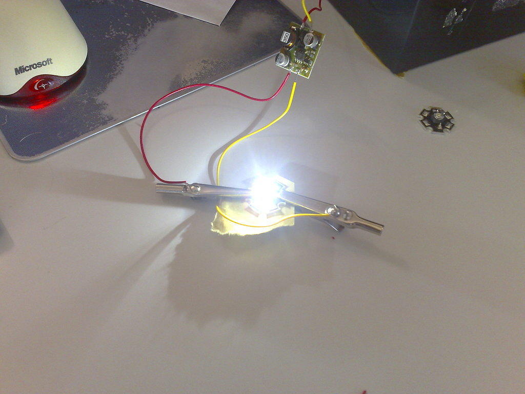 Luxeon superbright SideEmitting special dome design

http://www.dotlight.de/shop/product_info.php/cPath/296_220_230/products_i