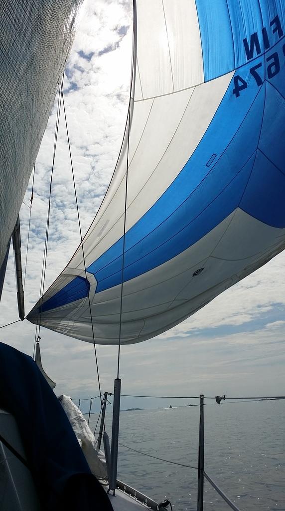 20150728 yksinpurjehdusta porkkalaan