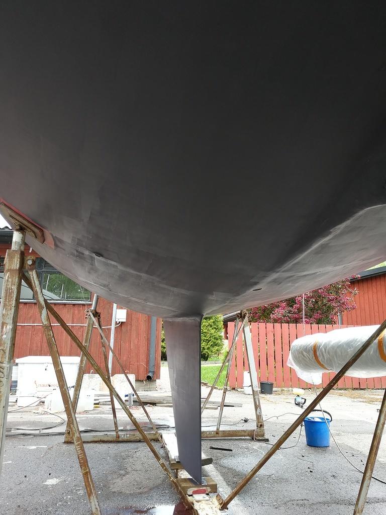 24.5 Uusi myrkkyväri Seatec GTI 30 on todella kiva maalata. Tuli todella tasainen pinta. Jos tämän on edes kohtuullinen eliönest