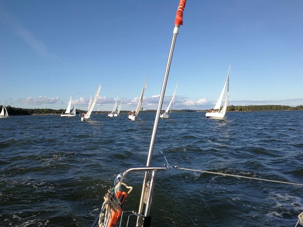 4.9 Keskiviikkokisa. Ken ekana kiertää hyötyy kyllä paljon. Tässä ekana