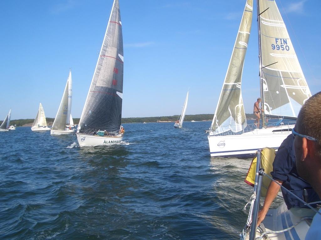 CIMG0581
  Startin jälkeisiä hetkiä
  Charlotta Paaralla
© Niku Wärnhjelm