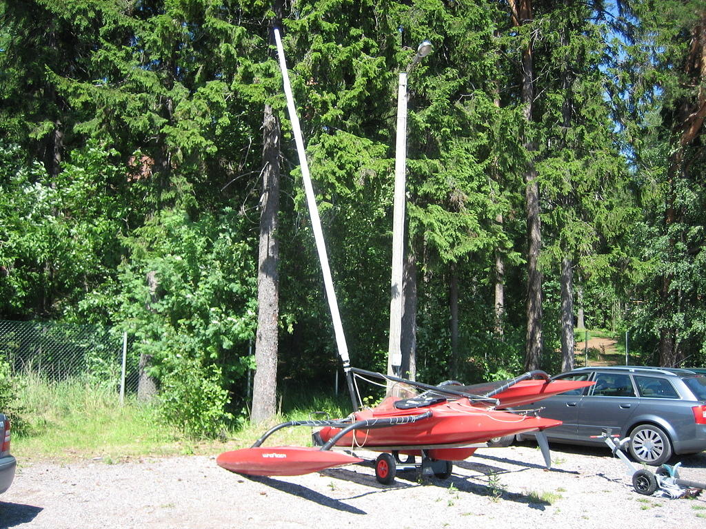 Siin&auml; paha miss&auml; mainitaan. Keli oli kiva, aurinko paistoi ja tuulta joku 4-5m /s id&auml;st&auml;.