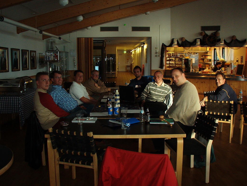 Vuosi/perustava kokous 2004.

Års/grundande möte 2004.
