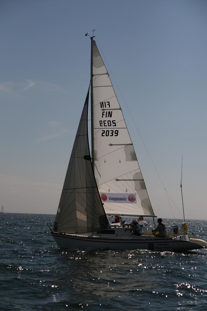 Hennuli zoomattuna. Sponsori vaihtunut?

© Antti Niemi