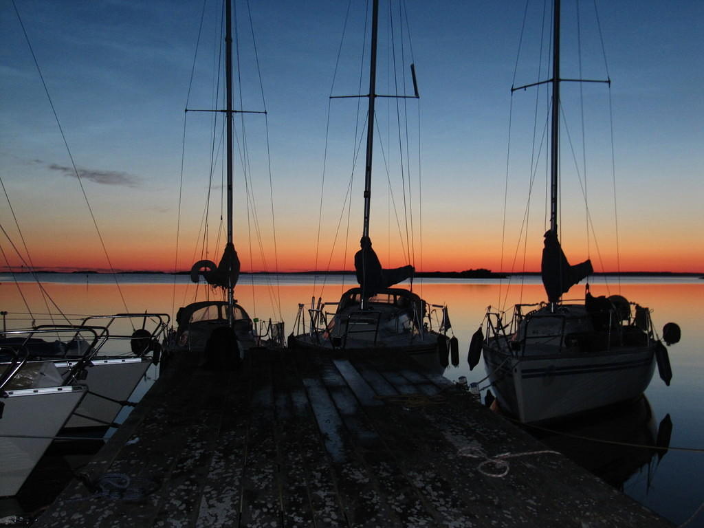 Lisää auringonlaskuja 

© Réa Maxwell 2010