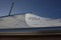 WB-sails dacron OD iso, 2005. 5 kautta takana.


Tässä mallissa kaksi läpilattaa

© Olli Niemi 2009