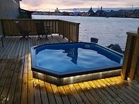 1.8 Valkosaari/NJK. Sauna on melkoisen hieno. 