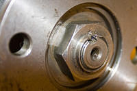 Both locknuts were reused twice already - somebody has opened the gearbox before me. The old owner "had no idea"... :-