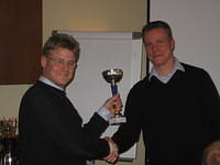 Vuosikokous 2007

FE-rankingin voittajan palkinto 2006
Vasemmalla Harald Hannelius, oikealla puheenjohtaja Pasi Oikkonen.

